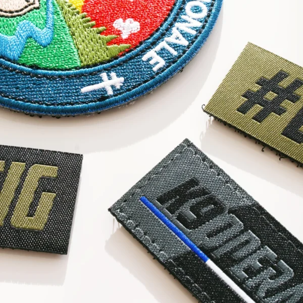 bordure découpe laser hot cut patch personnalisé finition moderne paradyse solutions